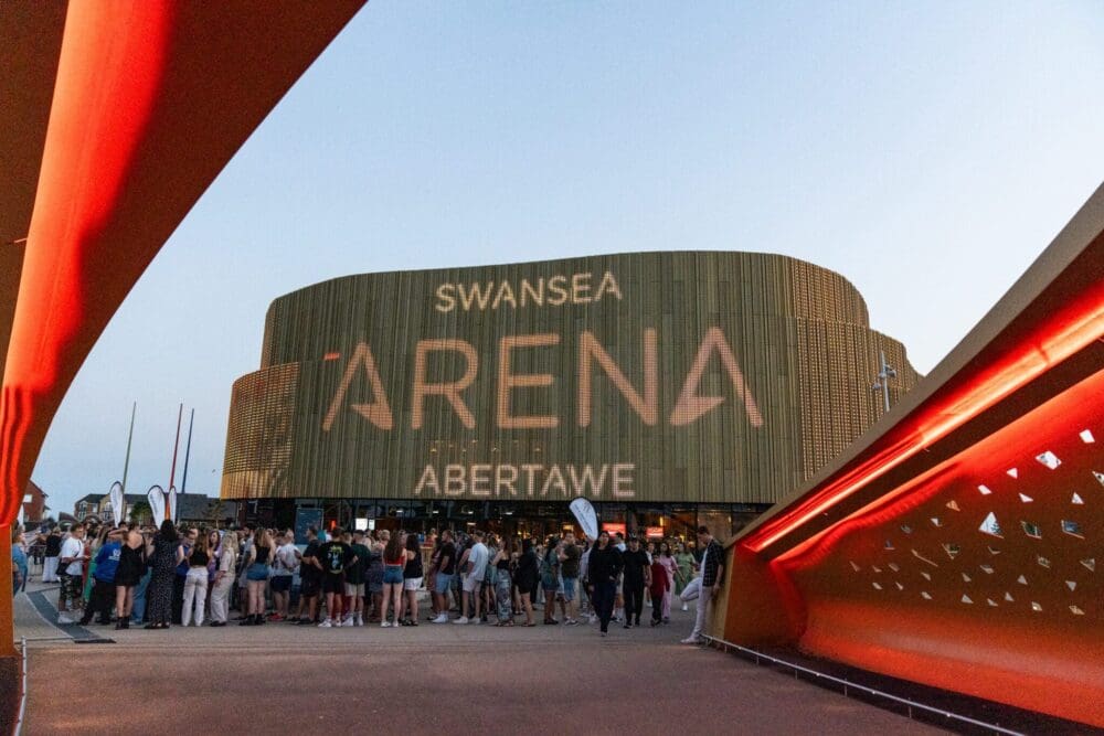 the-swansea-arena-house-party-announces-full-line-up-mighty-news-online